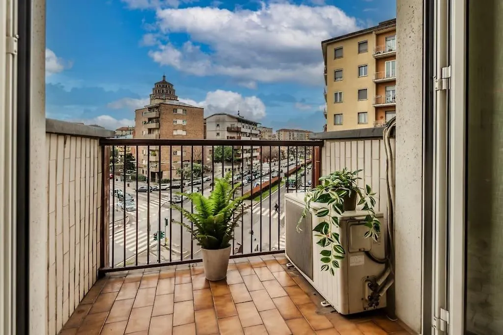 Politecnico Leonardo & Istituto Dei Tumori Apartment Milan 0*,  Italy